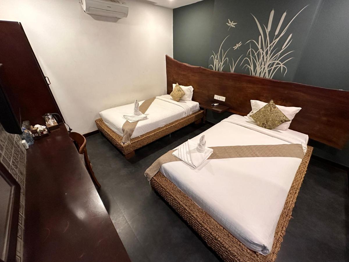 Monsoon Bassac Hotel Phnom Penh Dış mekan fotoğraf